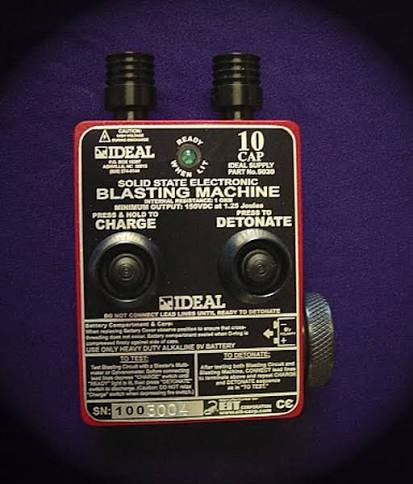 Ideal 10 Cap Blasting Machine